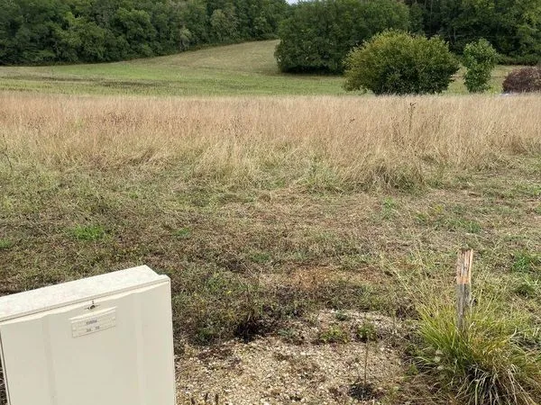 Terrain 1100 m² Sarliac-sur-l'Isle