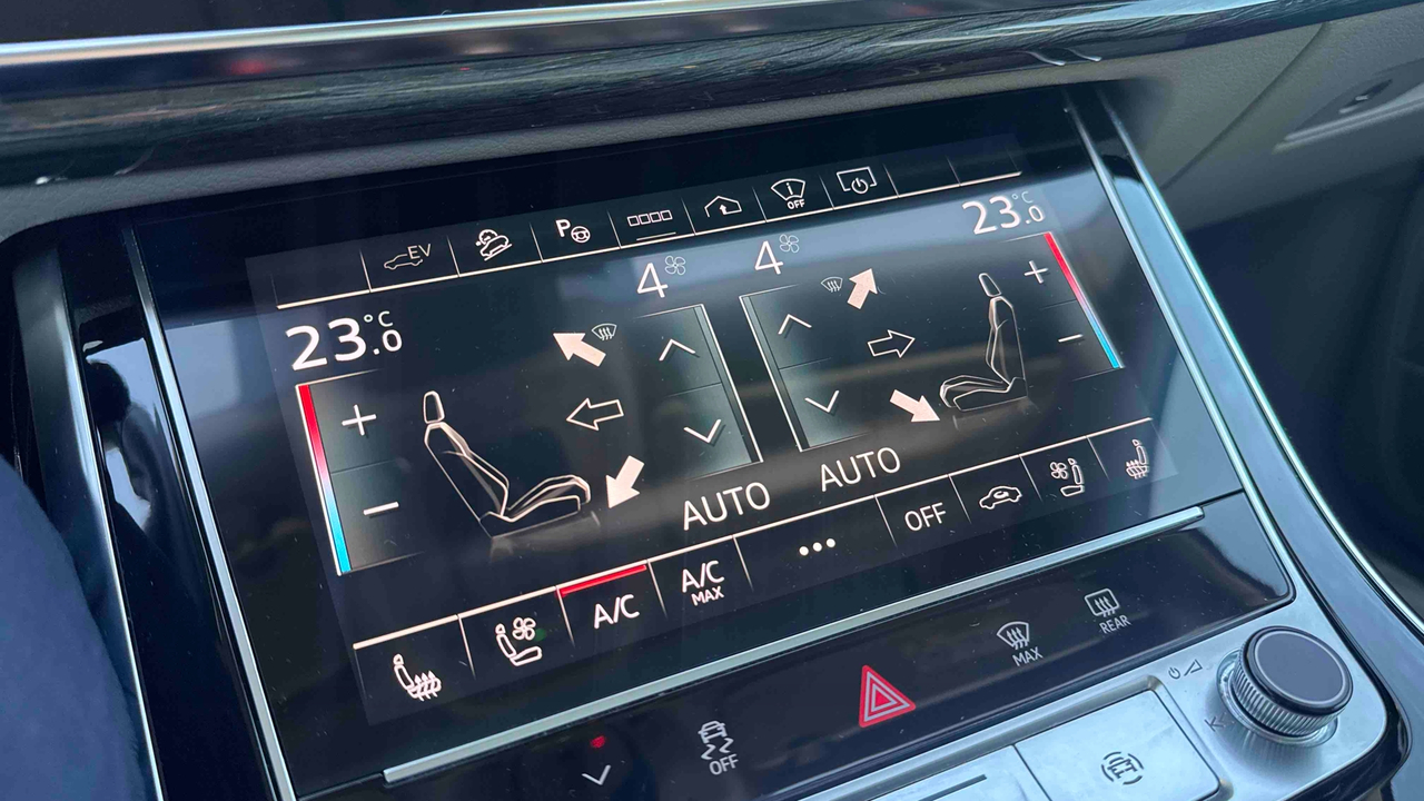 Audi Q7 55 TFSI e 380 Tiptronic 8 Quattro — photo 26