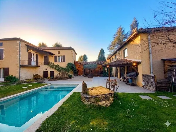 ENSEMBLE IMMOBILIER D'EXCEPTION