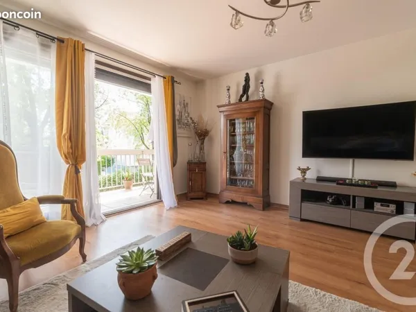 Appartement 4 pièces 84 m²