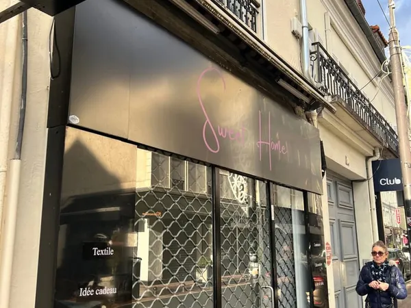 La Varenne Saint-Hilaire - BOUTIQUE 40 M2