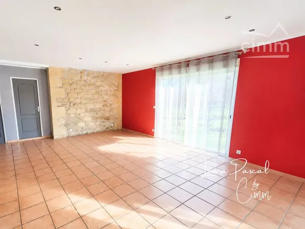 Maison familiale avec nombreuses dépendances – Générac (33920)