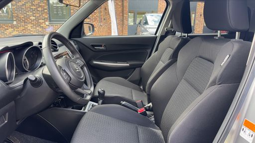 Suzuki Swift 1.2 Dualjet 83 Hybrid - Pack – 2024 – 18695 km – Hybride essence – Boîte Manuelle — photo 12