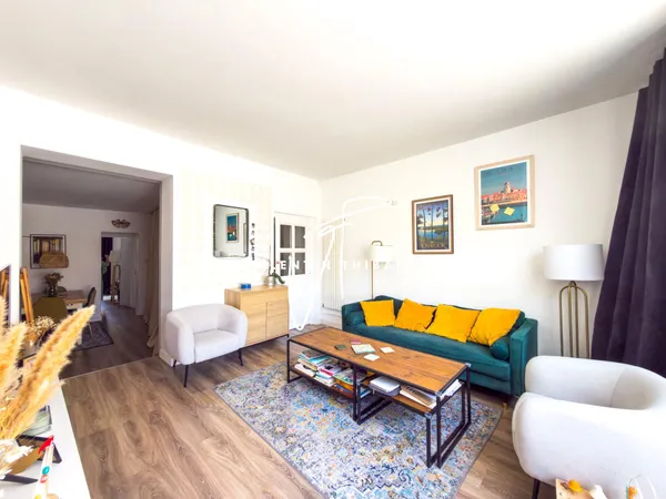 POITIERS - PLATEAU - APPARTEMENT T3 75M² AVEC TERRASSE