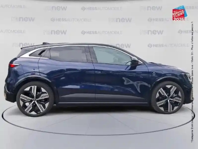 Renault Megane e-tech electric ev60 220ch iconic super charge -c — photo 4