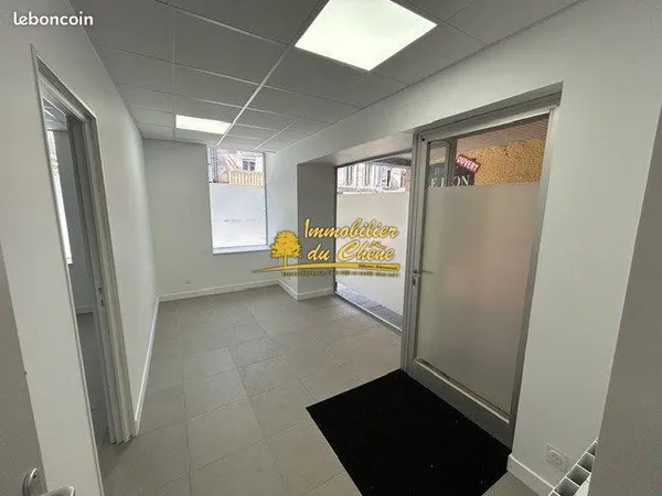 Local commercial 45 m² Luxeuil-les-Bains