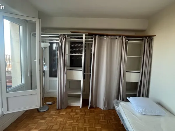 Chambre à louer chez particulier