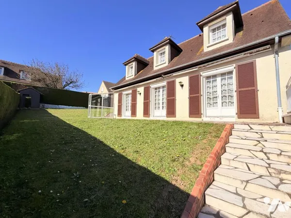Maison 6 pièces 122 m²
