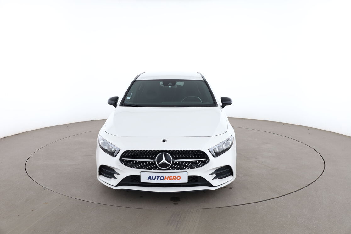 Mercedes-Benz Classe A 200 d AMG Line 8G-DCT — photo 8