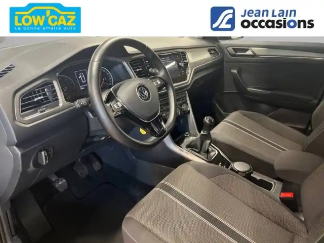 Volkswagen T-Roc 1.0 tsi 110 start/stop bvm6 — photo 11