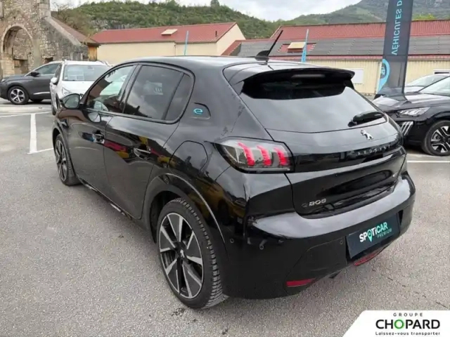 Peugeot 208 electrique 50 kwh 136ch — photo 27