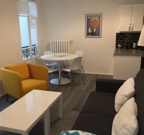 Appartement (2 pieces) à louer Paris 8