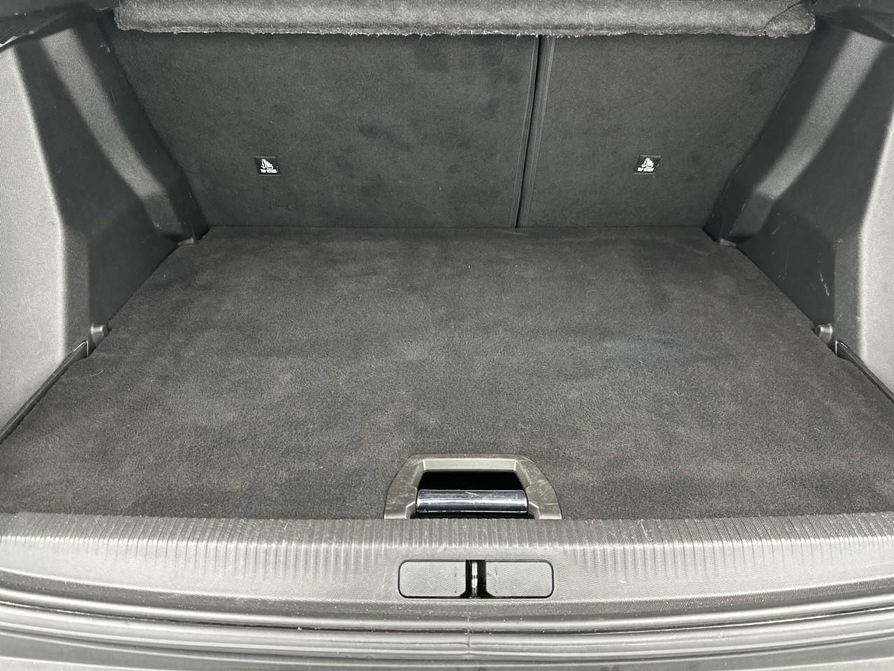 Peugeot 2008 puretech 100 s&s bvm6 allure — photo 14