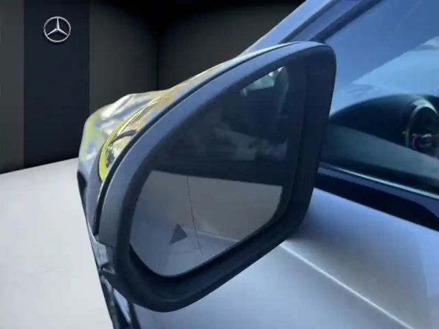 Mercedes Classe A 200 d amg line — photo 18