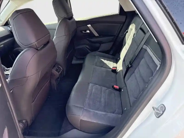 Citroën C4 e- x 156 ch autonomie etendue  automatique — photo 1