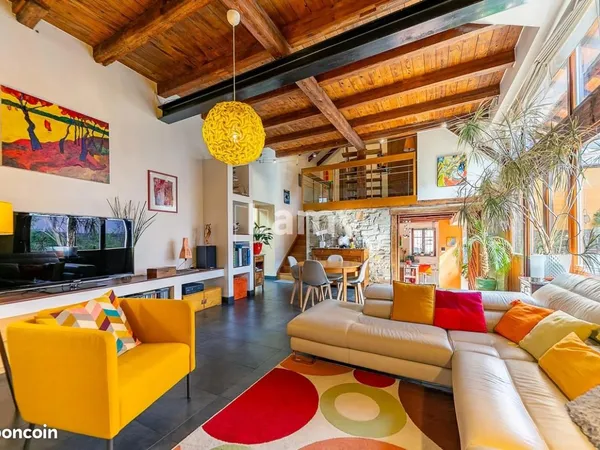 Maison 6 pièces 199 m²