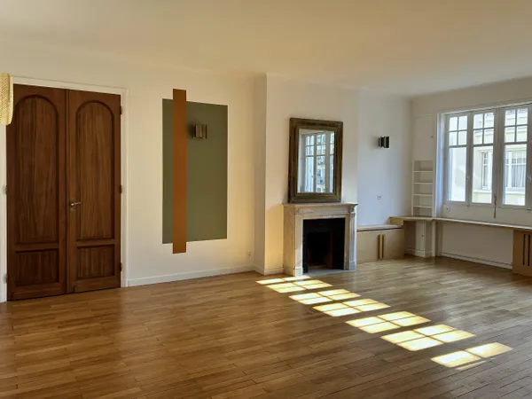 Boulevard Pereire - Appartement familial meublé de 94 m², conçu par architecte