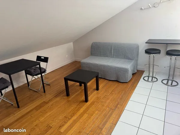 Studio meublé - Faubourg des trois maisons