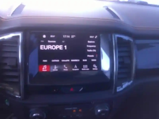 Ford Ranger 3.2 tdci 200ch super cab wildtrak bva6 — photo 8