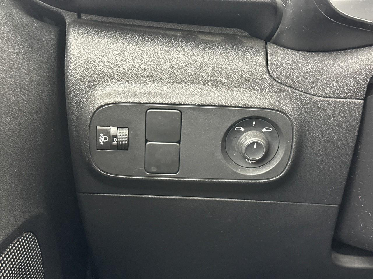 Citroën C3 bluehdi 100 bvm6 you — photo 16