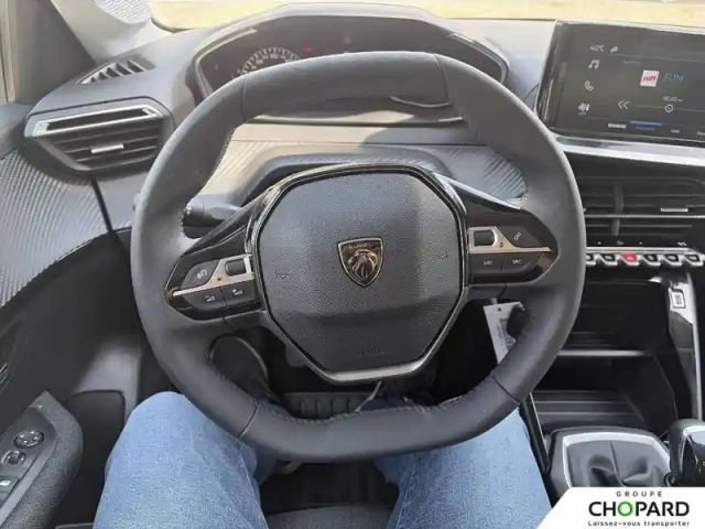 Peugeot 208 100 s&amp;s bvm6 — photo 16