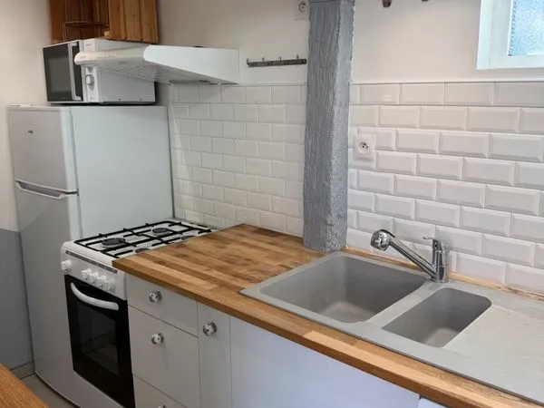Appartement Location Barret 1p 18m² 480€