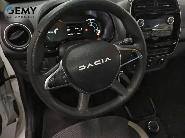 Dacia Spring — photo 13