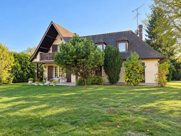 Belle maison familiale 4 chambres Terrain de 1 712 m2