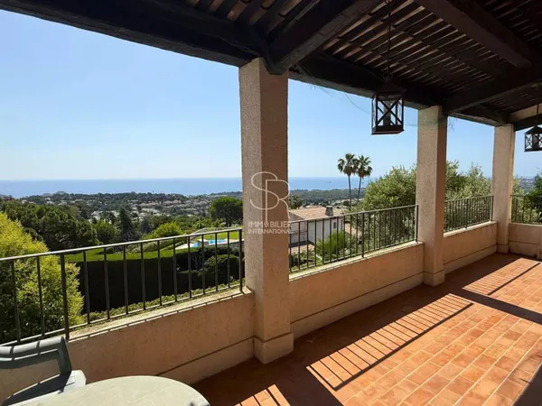 Appartement 5 pièces 117 m²