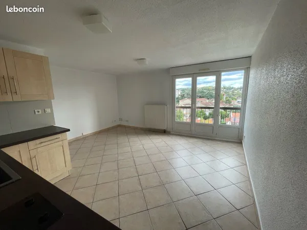 T2 44 m² - Dernier étage - Vue parc Rochegude - Parking - Albi centre