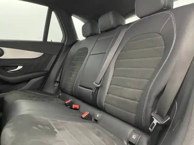 Mercedes Glc 300 e 9g-tronic 4matic — photo 16