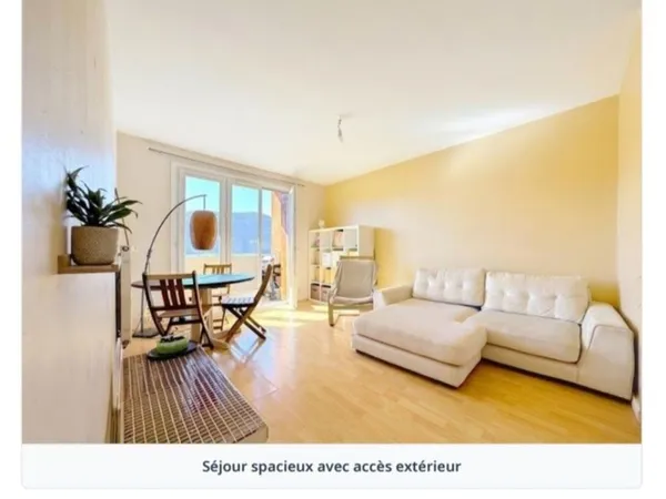 Appartement 3 pièces très lumineux avec vue, au pied du tram