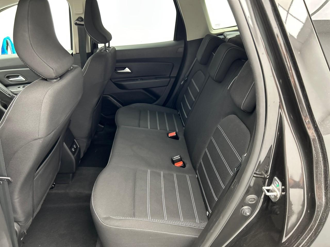 Dacia Duster eco-g 100 4x2 prestige — photo 13