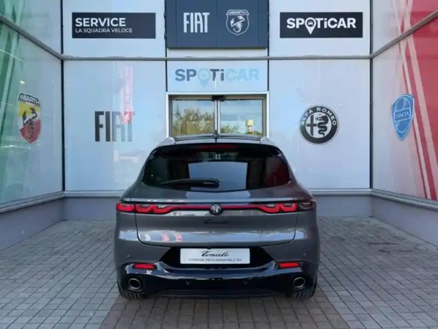 Alfa Romeo Tonale 1.3 ibrida plug-in 270ch veloce at6 e-q4 — photo 5