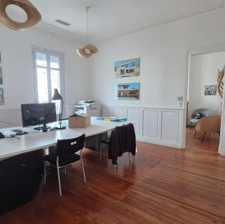 Bureaux coworking à louer