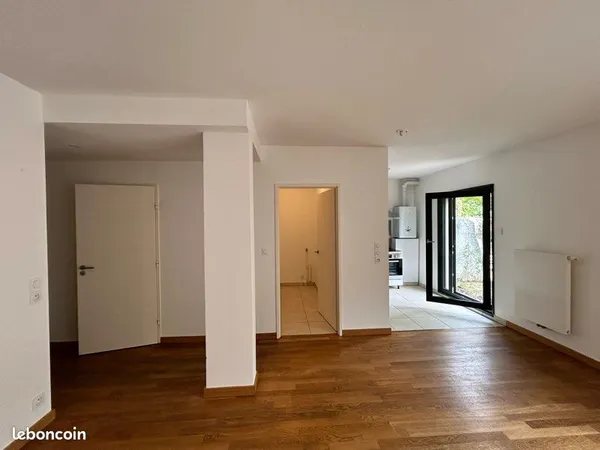 T3 récent avec jardin au calme