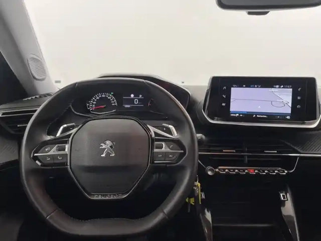 Peugeot 2008 puretech 130 s&amp;s eat8 — photo 86