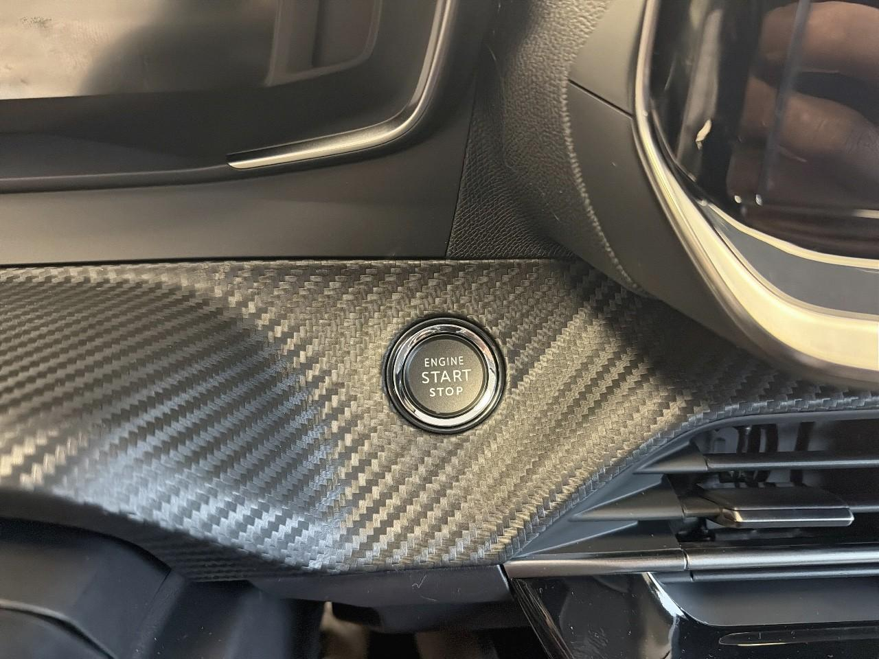 Peugeot 208 hybrid 110 e-dcs6 allure — photo 14