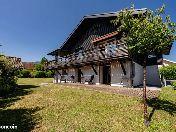 Chalet 6 pièces 150 m²