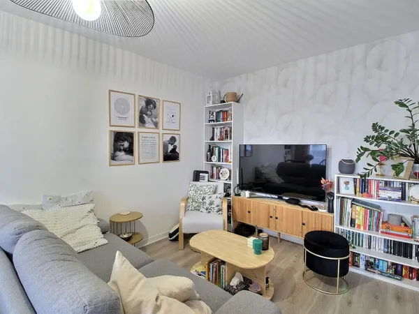 Appartement 4 pièces à vendre à Massy quartier Atlantis - 90,75 m², balcon et place de stationnement