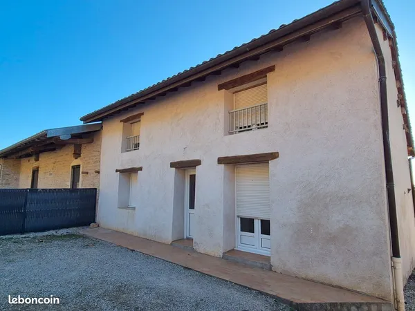 Appartement T3 duplex - 70 m²-Salles- St Martin du Mont