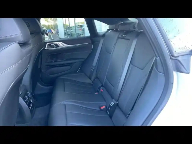 Bmw I4 edrive40 340ch m sport — photo 11