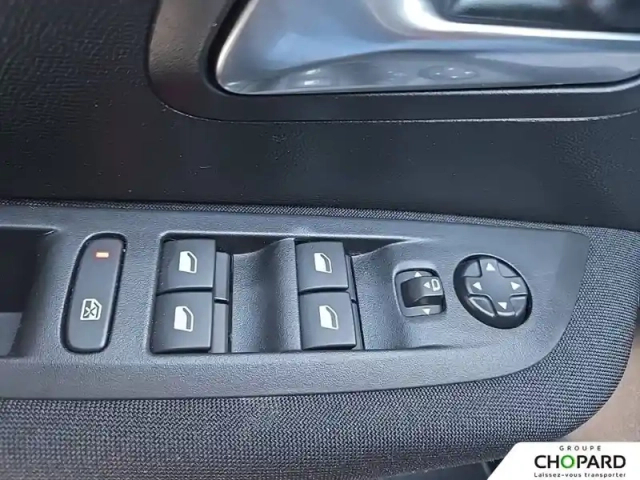 Peugeot 208 puretech 75 s&amp;s bvm5 — photo 24