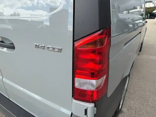 Mercedes Vito fourgon 114 cdi long bvm6 rwd — photo 25