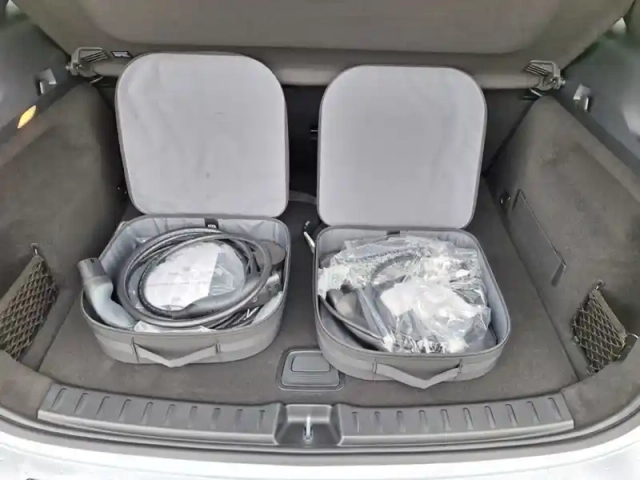 Mercedes Eqa 250+ — photo 11