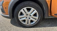 Dacia Sandero 1.0 ECO-G 100ch Stepway Confort -22 — photo 11