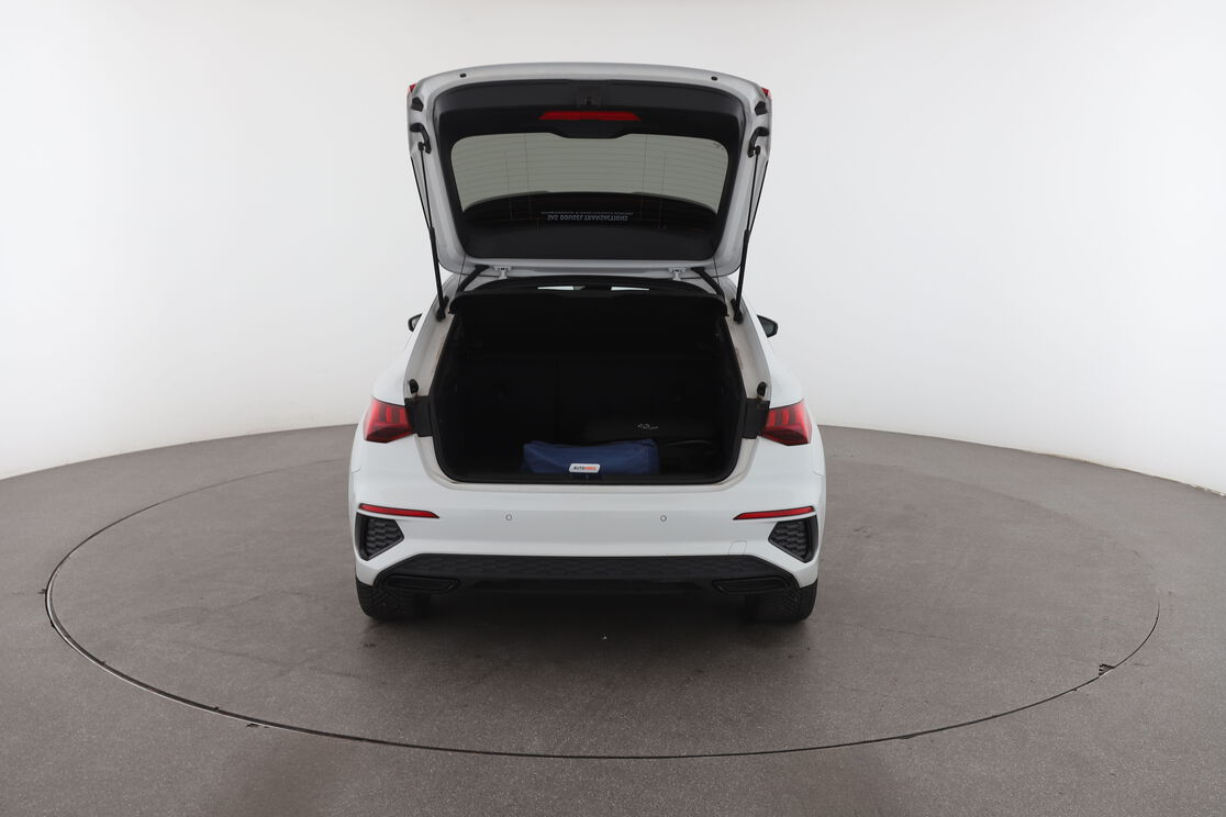 Audi A3 Sportback 45 TFSIe Competition S Tronic — photo 15