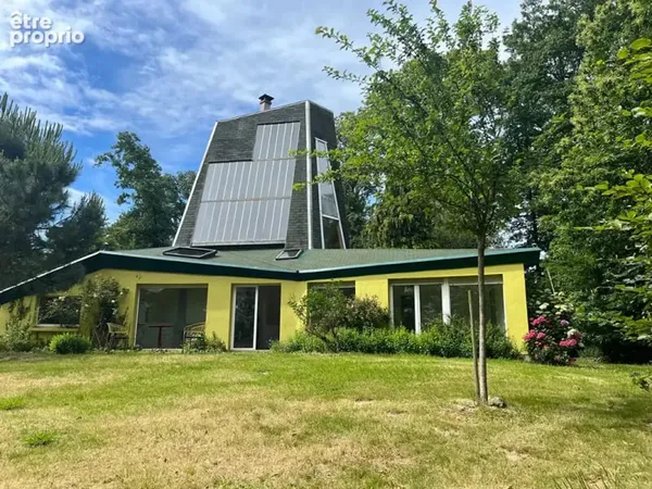 Maison 6 pièces à vendre à Saint Opportune du Bosc - Réf DD1865L
