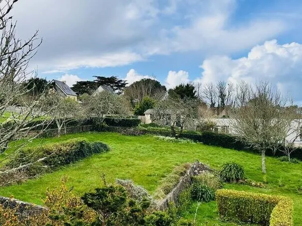 Terrain 845 m²