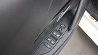 Peugeot 208 e-208 136ch GT — photo 19